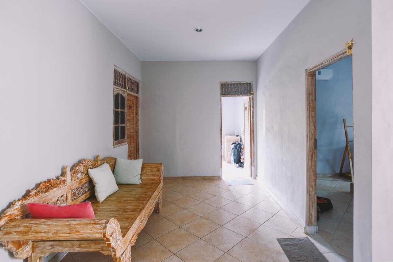 Swan House Canggu Hotel Esterno foto