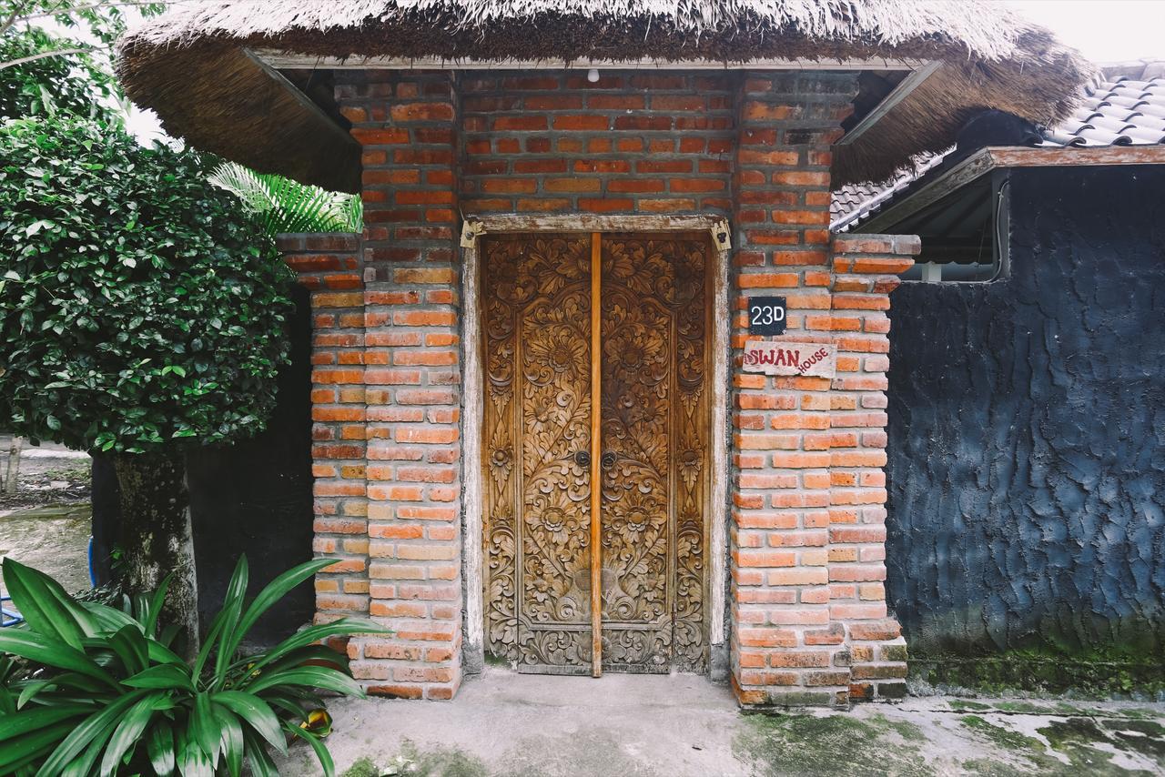 Swan House Canggu Hotel Esterno foto